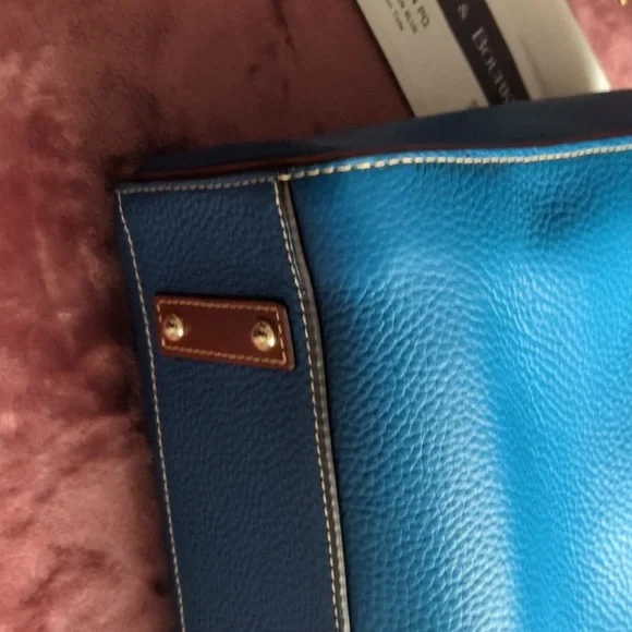 NWTs Dooney And Bourke Pebble Grain Small Ashton Tote On The Color Persian π΅π - Picture 6 of 11